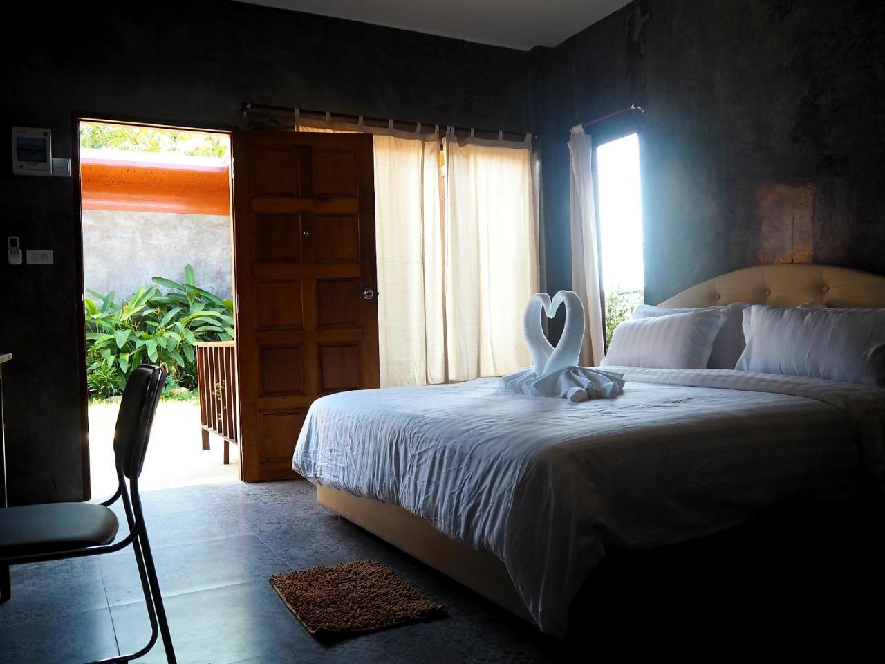 NawiengkaeRiverview Resort Mukdahan Zewnętrze zdjęcie