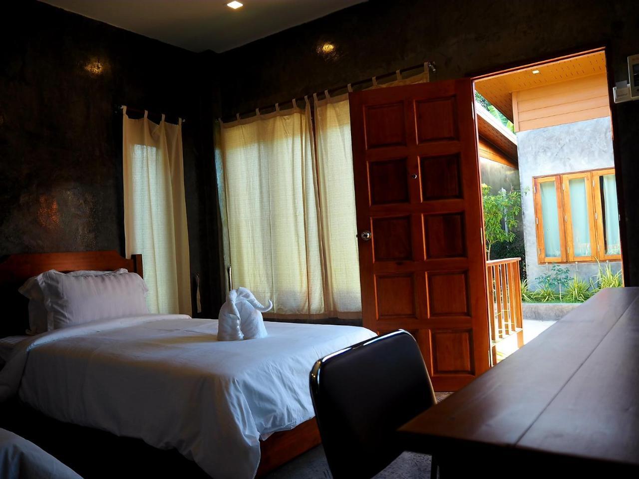 NawiengkaeRiverview Resort Mukdahan Zewnętrze zdjęcie