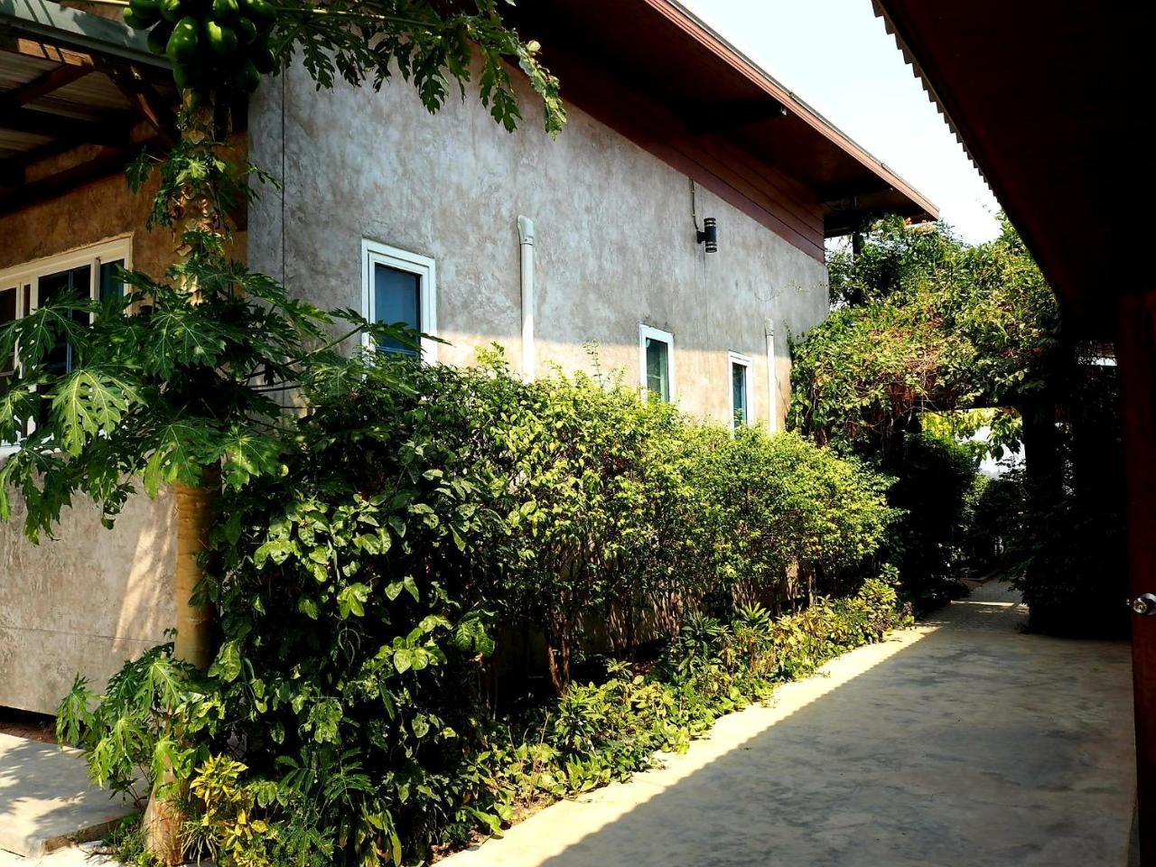 NawiengkaeRiverview Resort Mukdahan Zewnętrze zdjęcie